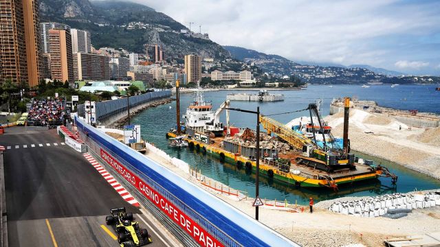 Daniel Ricciardo (AUS) Renault F1 Team RS19.
Monaco Grand Prix, Thursday 23rd May 2019. Monte Carlo, Monaco.