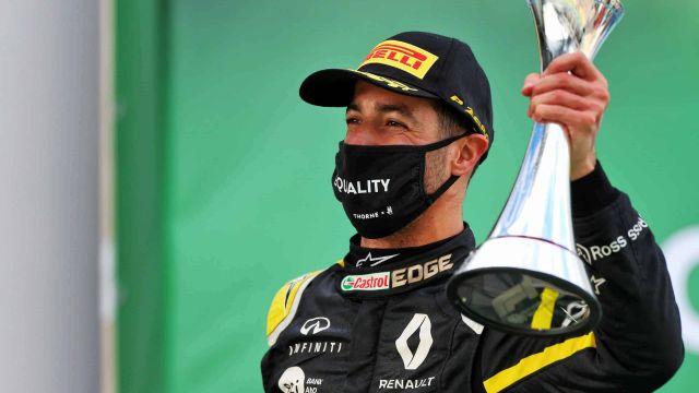 2020 Eifel Grand Prix, Sunday - Daniel Ricciardo (image courtesy Renault F1 Team)
