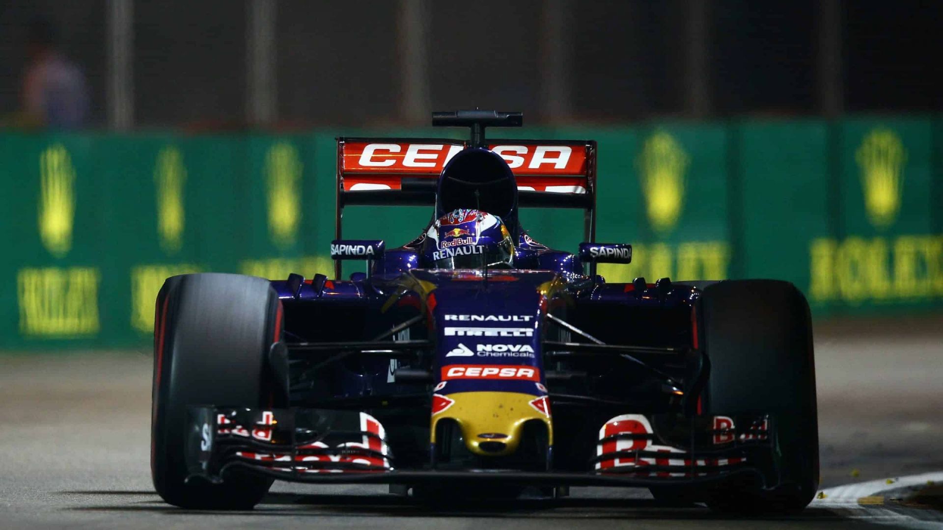 2015 Singapore Grand Prix - Max Verstappen (image courtesy Red Bull Content Pool)