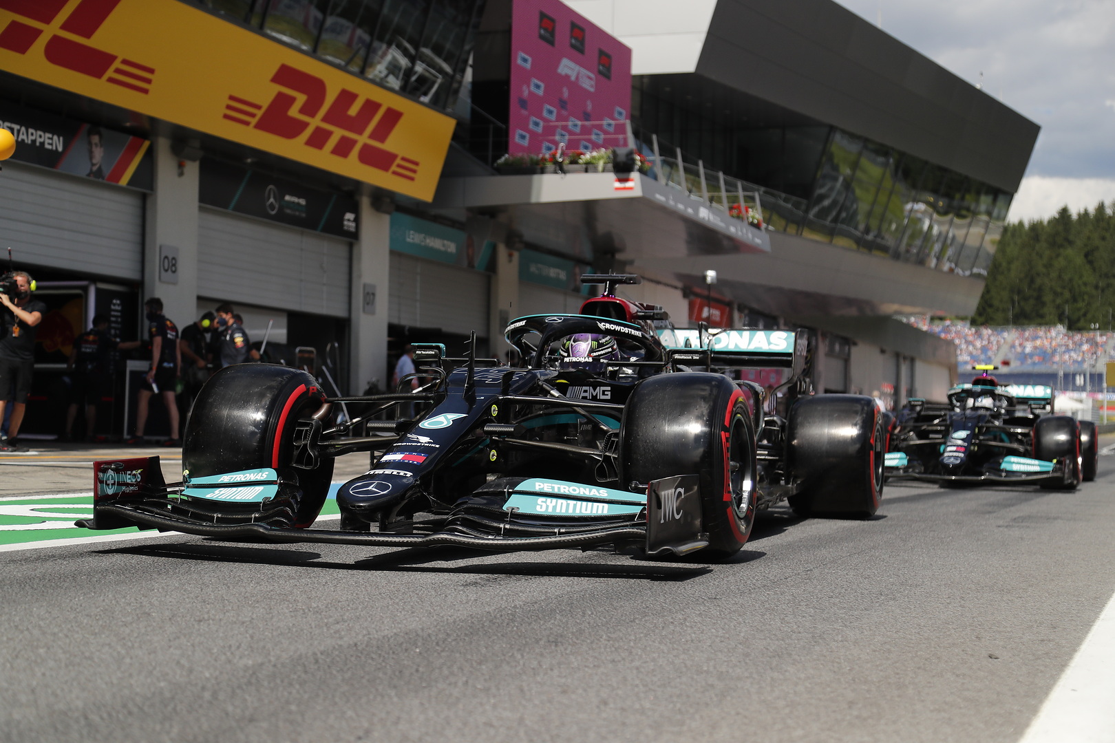 2021 Austrian Grand Prix, Saturday - Lewis Hamilton & Valtteri Bottas (image courtesy Mercedes-AMG Petronas)