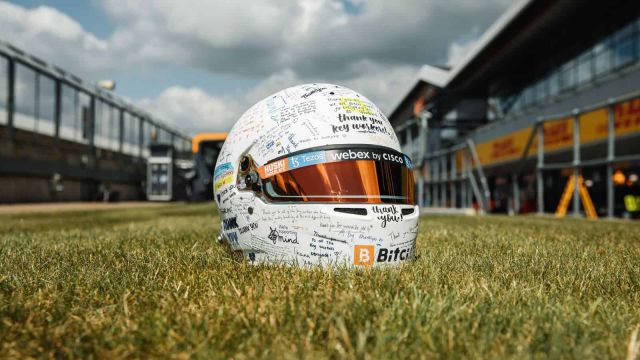 Lando Norris 'Thank You' Helmet (image courtesy McLaren)