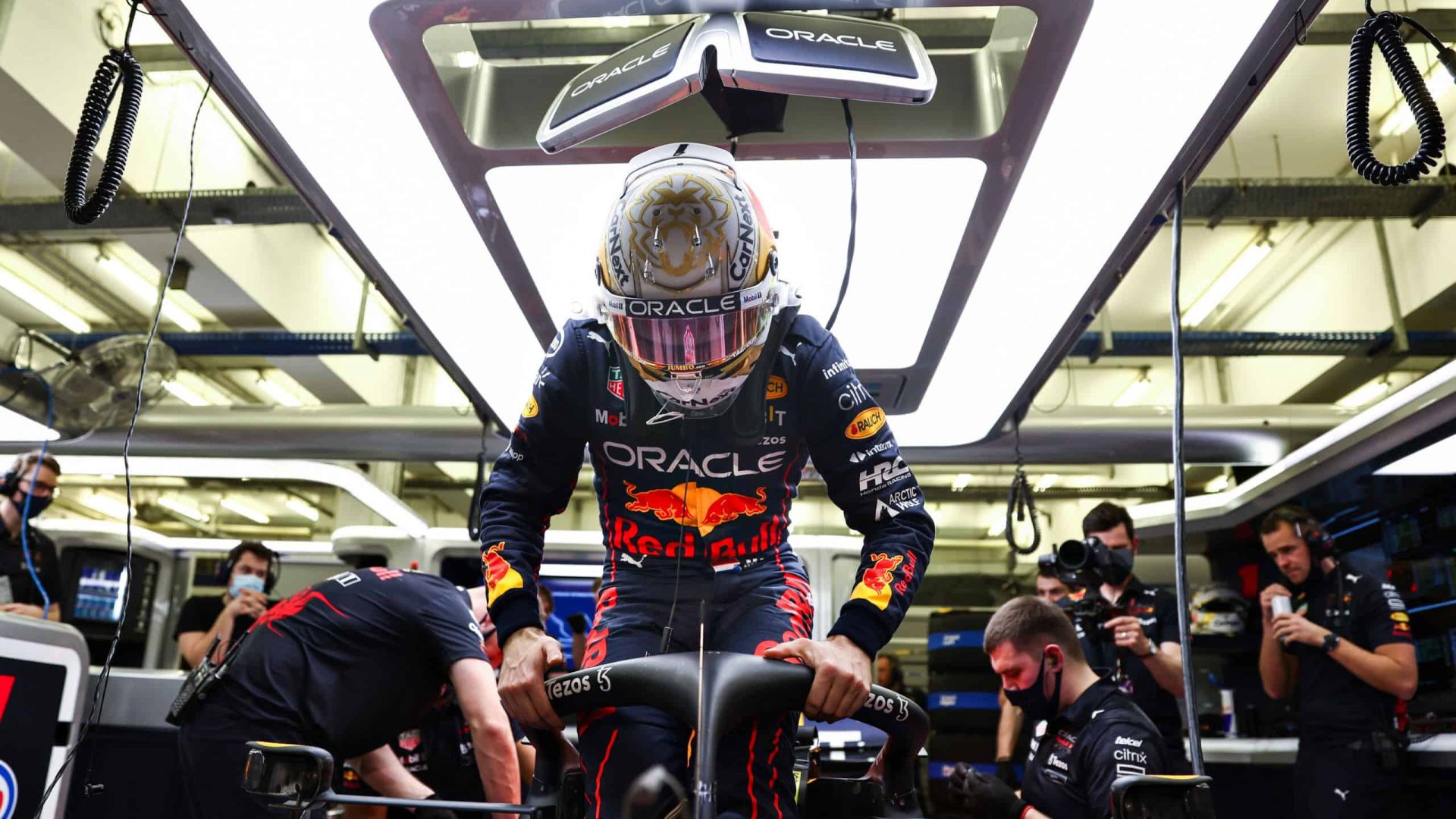 Max Verstappen Ready To Start Title Defence | F1 News