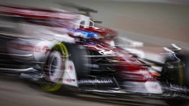 Large 2022 Bahrain Grand Prix Sunday Alfa Romeo Valtteri Bottas