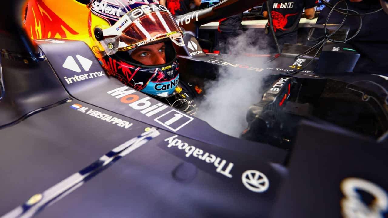 MIAMI, FLORIDA - MAY 06: Max Verstappen of the Netherlands and Oracle Red Bull Racing prepares to drive in the garage during practice ahead of the F1 Grand Prix of Miami at the Miami International Autodrome on May 06, 2022 in Miami, Florida. (Photo by Mark Thompson/Getty Images) // Getty Images / Red Bull Content Pool // SI202205060256 // Usage for editorial use only //