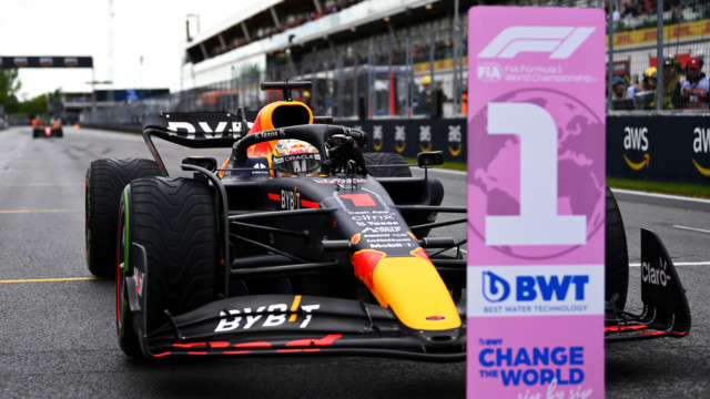 MONTREAL, QUEBEC - JUNE 18: Pole position qualifier Max Verstappen of the Netherlands and Oracle Red Bull Racing stops in parc ferme during qualifying ahead of the F1 Grand Prix of Canada at Circuit Gilles Villeneuve on June 18, 2022 in Montreal, Quebec. (Photo by Dan Mullan/Getty Images) // Getty Images / Red Bull Content Pool // SI202206180825 // Usage for editorial use only //