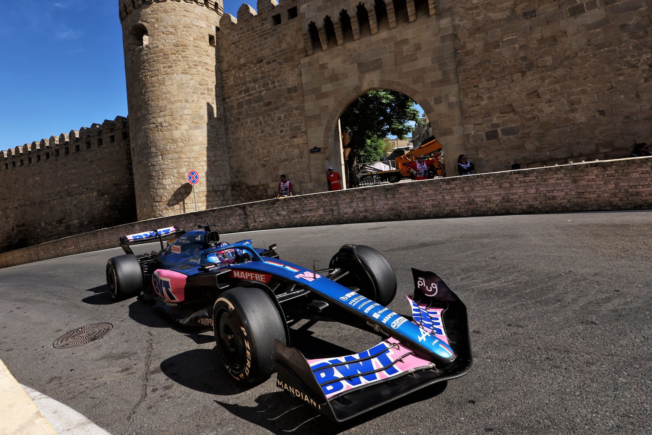 Alpine Scores Double Points Finish In Baku F1 News