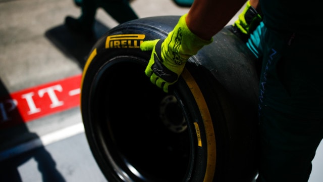 2022 Hungarian Grand Prix Tyre Compounds - Pit lane image
