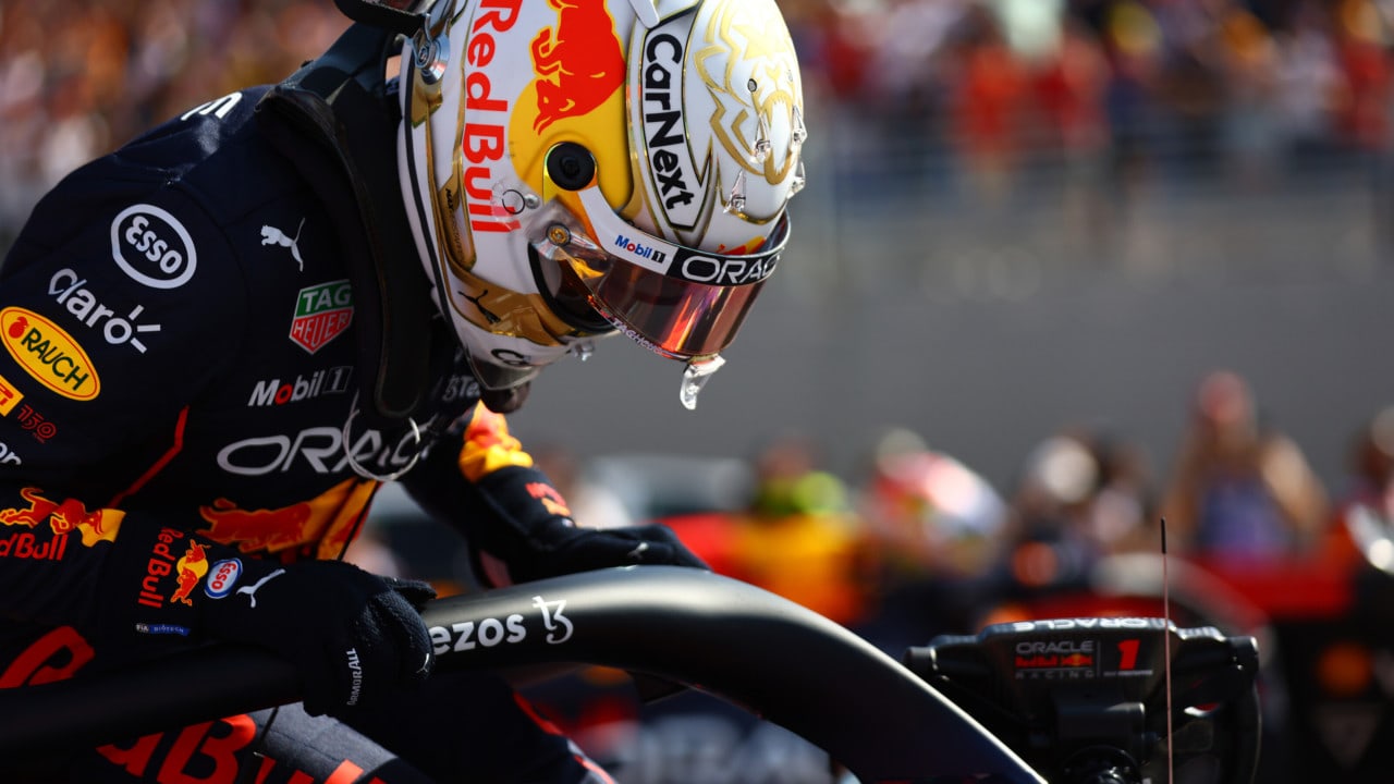 LE CASTELLET, FRANCE - JULY 23: Second placed qualifier Max Verstappen of the Netherlands and Oracle Red Bull Racing climbs from his car in parc ferme during qualifying ahead of the F1 Grand Prix of France at Circuit Paul Ricard on July 23, 2022 in Le Castellet, France. (Photo by Mark Thompson/Getty Images) // Getty Images / Red Bull Content Pool // SI202207230238 // Usage for editorial use only //