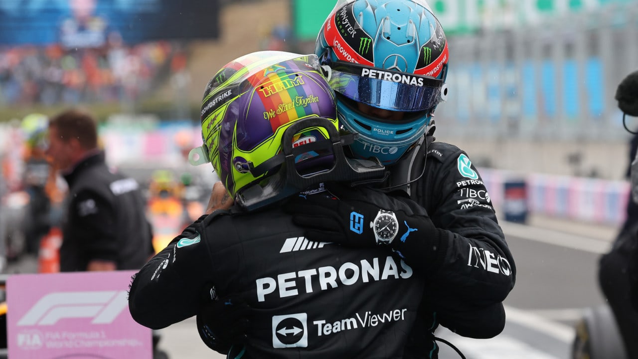 2022 Hungary Grand Prix, Sunday - Lewis Hamilton and George Russell