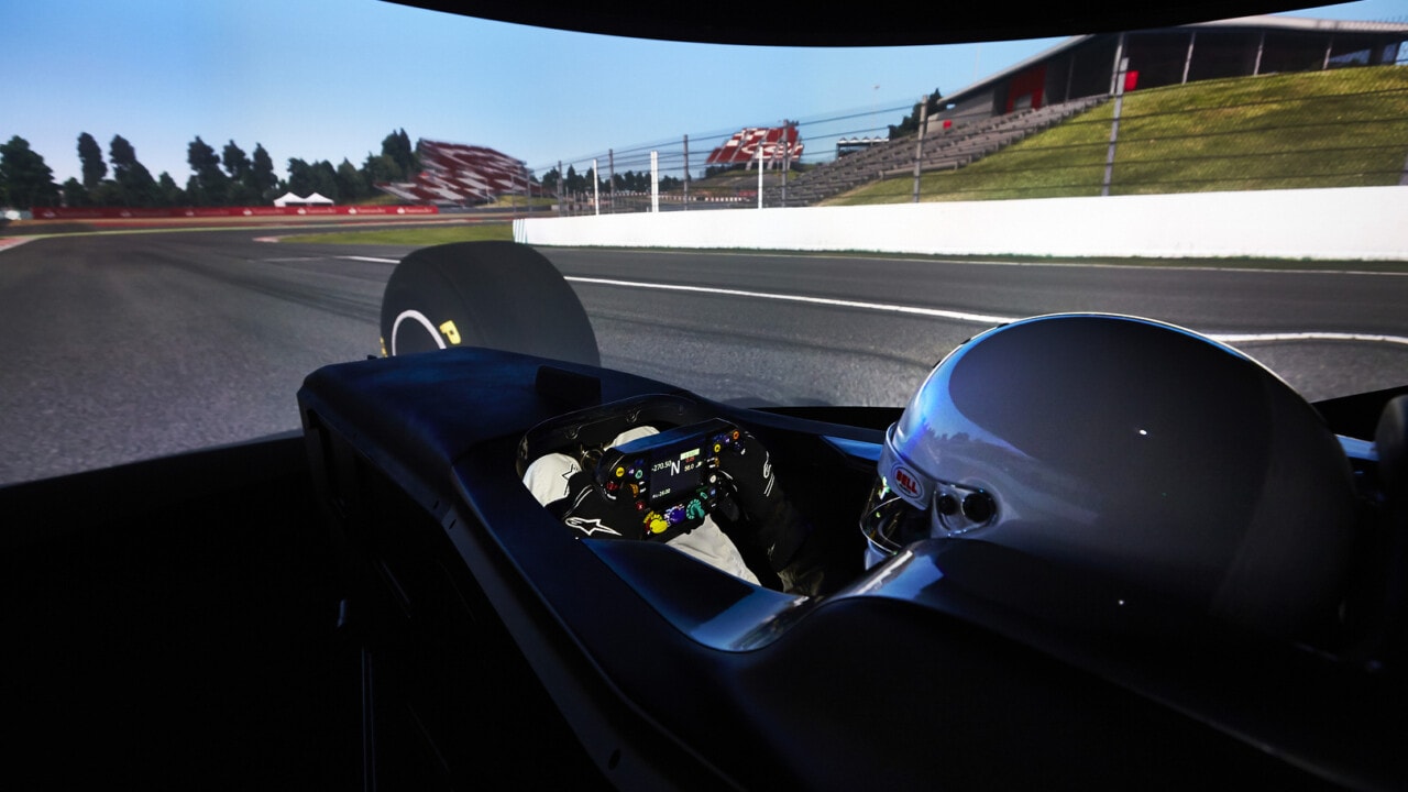 Brackley Factory Imagery Shop Floor What Does A F1 Simulator Driver Do