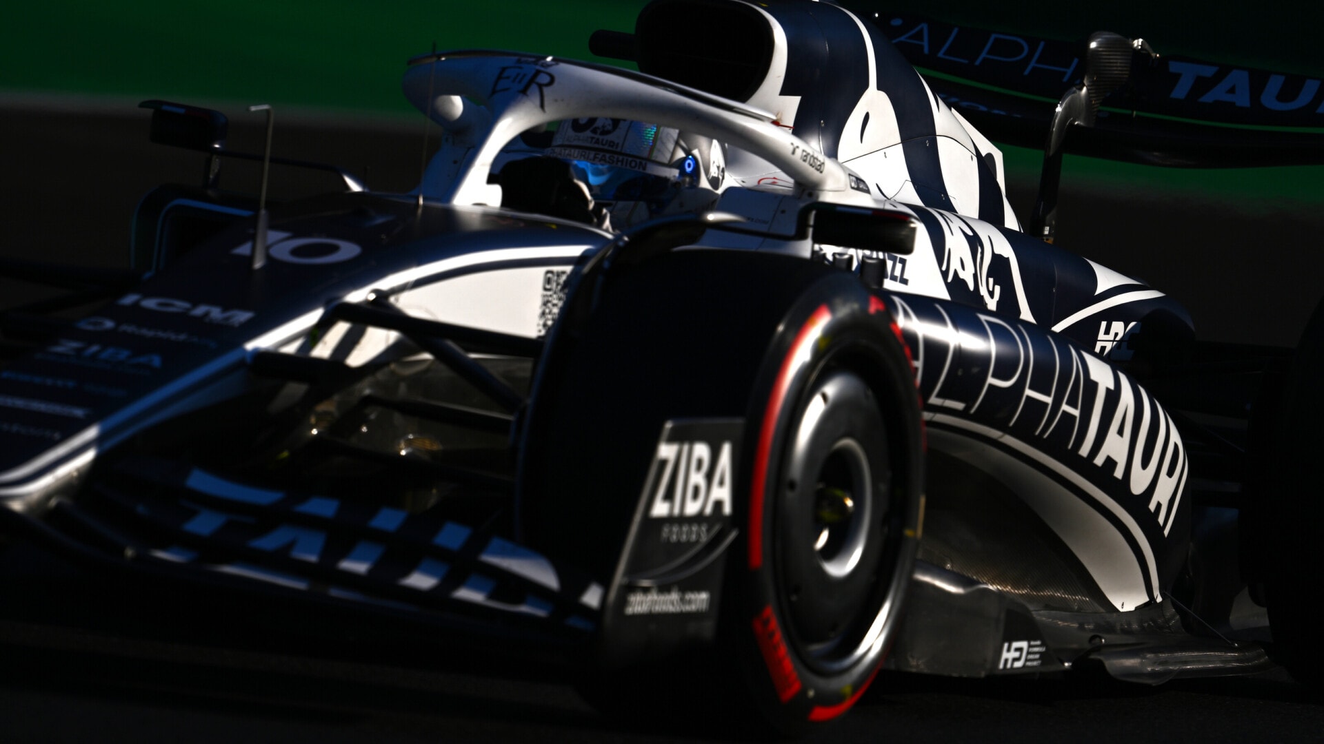 MONZA, ITALY - SEPTEMBER 09: Pierre Gasly of France driving the (10) Scuderia AlphaTauri AT03 on track during practice ahead of the F1 Grand Prix of Italy at Autodromo Nazionale Monza on September 09, 2022 in Monza, Italy. (Photo by Clive Mason/Getty Images) // Getty Images / Red Bull Content Pool // SI202209090829 // Usage for editorial use only //