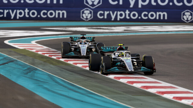 2022 Abu Dhabi Grand Prix, Sunday - Lewis Hamilton and George Russell