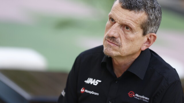 JEDDAH STREET CIRCUIT, SAUDI ARABIA - MARCH 16: Guenther Steiner, Team Principal, Haas F1 Team during the Saudi Arabian GP at Jeddah Street Circuit on Thursday March 16, 2023 in Jeddah, Saudi Arabia. (Photo by Andy Hone / LAT Images)
