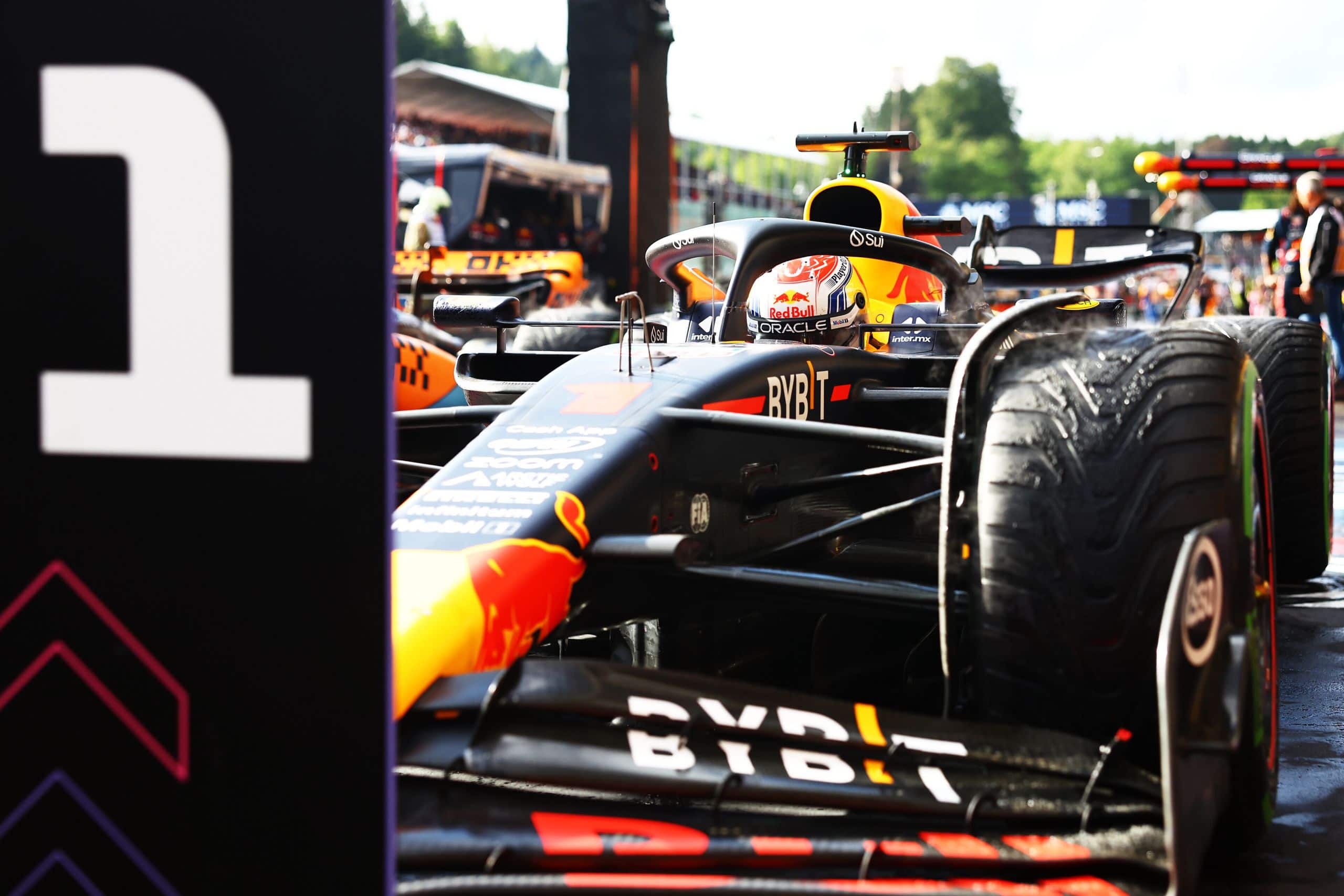 SPA, BELGIUM - JULY 29: Sprint winner Max Verstappen of the Netherlands driving the (1) Oracle Red Bull Racing RB19 stops in parc ferme during the Sprint ahead of the F1 Grand Prix of Belgium at Circuit de Spa-Francorchamps on July 29, 2023 in Spa, Belgium. (Photo by Mark Thompson/Getty Images) // Getty Images / Red Bull Content Pool // SI202307290538 // Usage for editorial use only //