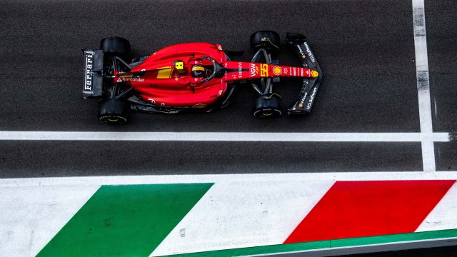 Ferrari Impress On Opening Day At Monza - Carlos Sainz