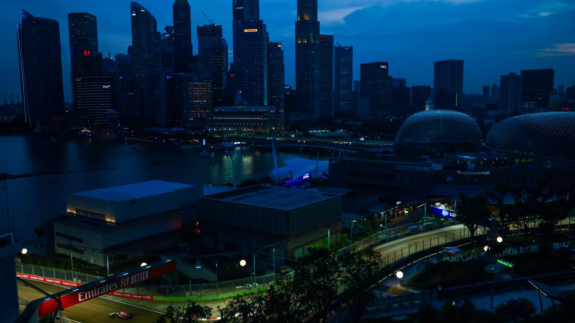 What to Do During the Singapore Grand Prix