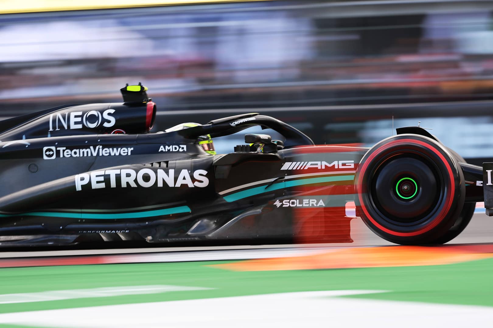 New Floor Gives Mercedes Confidence For 2024