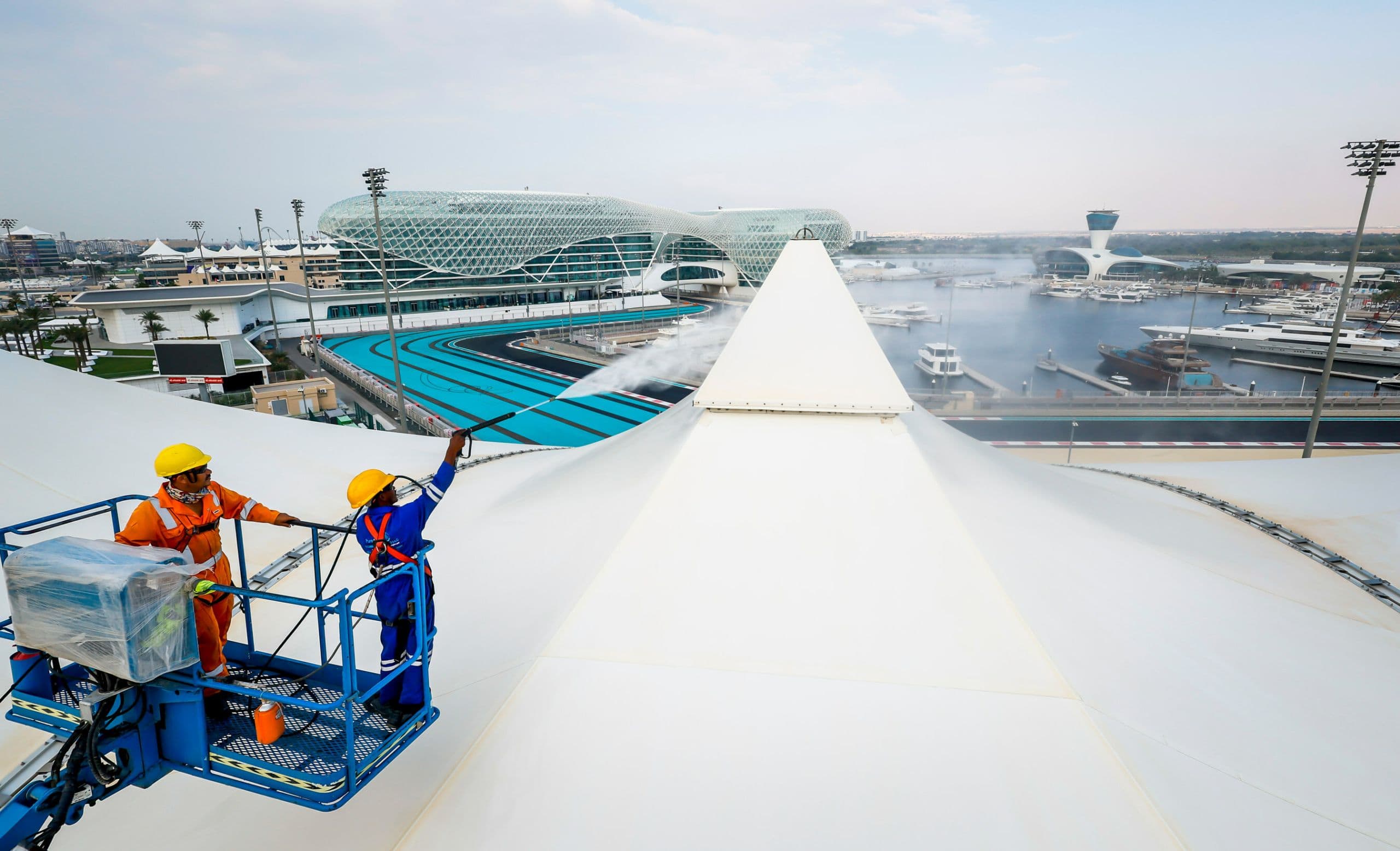Staggering 6,920 Hours Of Non-Stop Cleaning Completed At Yas Marina Circuit