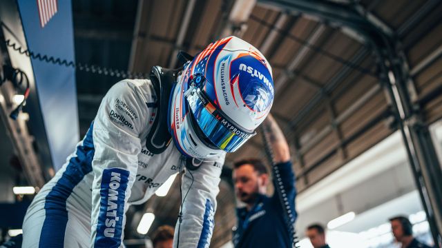 Logan Sargeant Crashes Alexander Albon's Repaired Chassis In Fp1