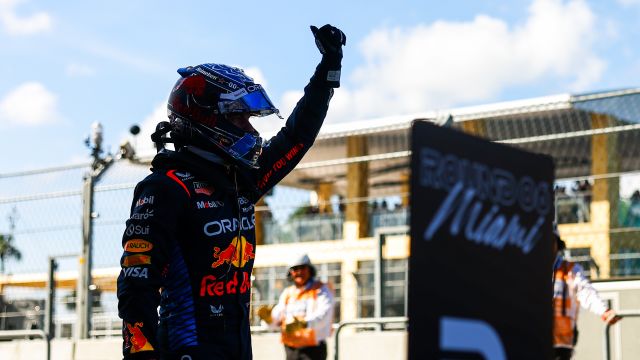 MIAMI, FLORIDA - MAY 04: Pole position qualifier Max Verstappen of the Netherlands and Oracle Red Bull Racing celebrates in parc ferme during qualifying ahead of the F1 Grand Prix of Miami at Miami International Autodrome on May 04, 2024 in Miami, Florida. (Photo by Mark Thompson/Getty Images) // Getty Images / Red Bull Content Pool // SI202405040544 // Usage for editorial use only //
