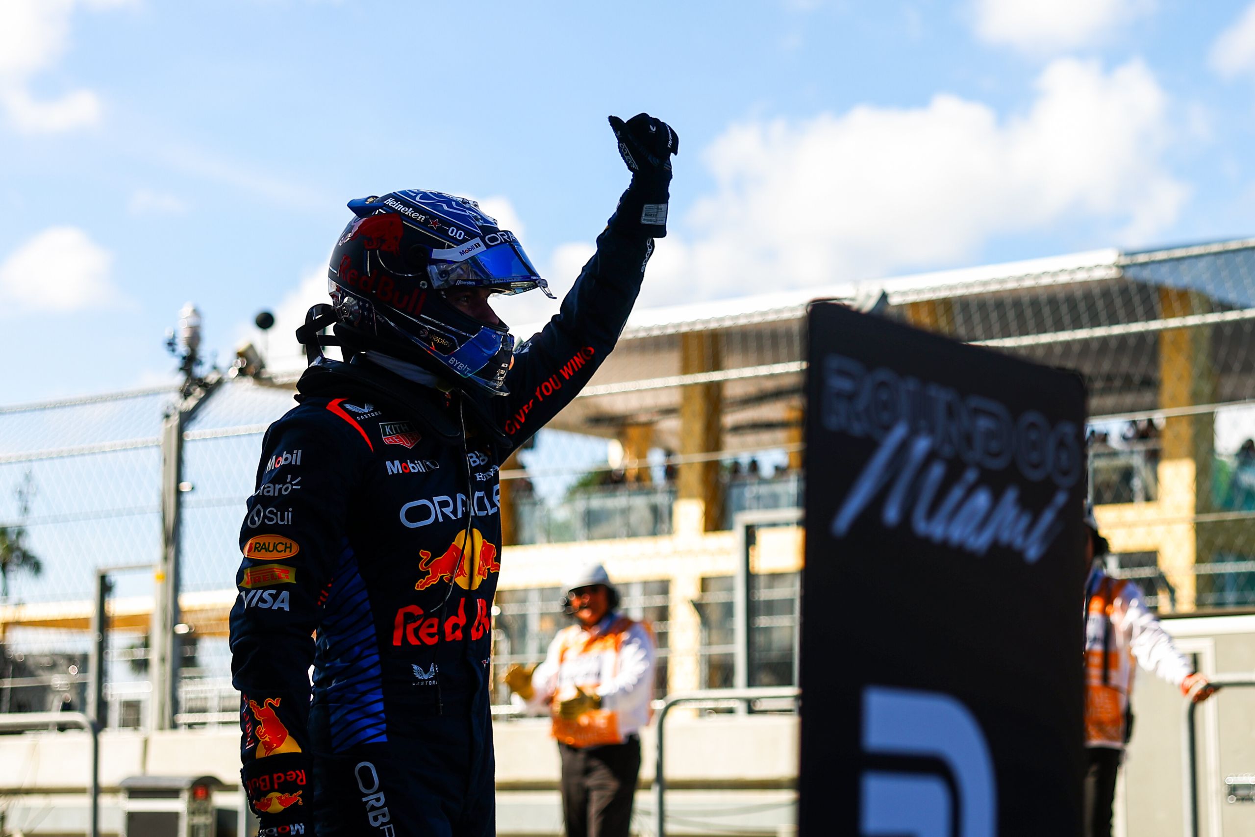 MIAMI, FLORIDA - MAY 04: Pole position qualifier Max Verstappen of the Netherlands and Oracle Red Bull Racing celebrates in parc ferme during qualifying ahead of the F1 Grand Prix of Miami at Miami International Autodrome on May 04, 2024 in Miami, Florida. (Photo by Mark Thompson/Getty Images) // Getty Images / Red Bull Content Pool // SI202405040544 // Usage for editorial use only //