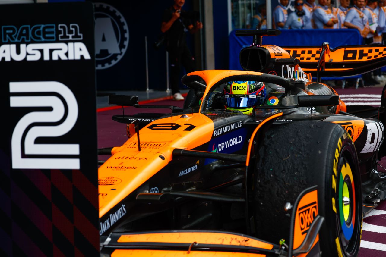 Oscar Piastri, Mclaren Mcl38, 2nd Position, Arrives In Parc Ferme