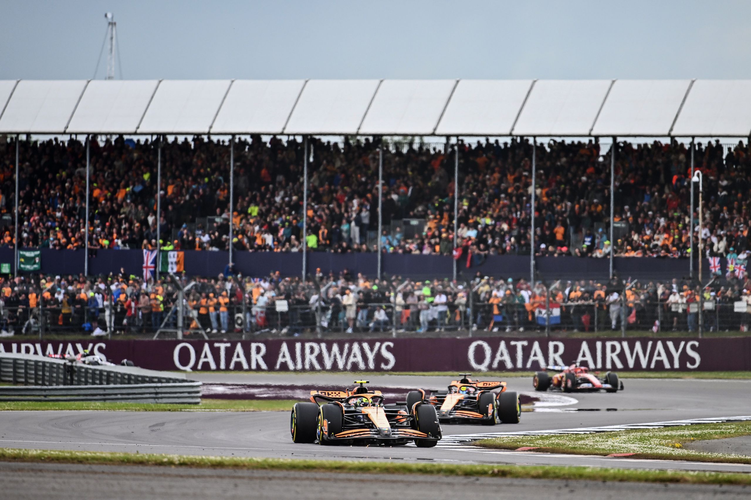 Lando Norris, Mclaren Mcl38, Leads Oscar Piastri, Mclaren Mcl38