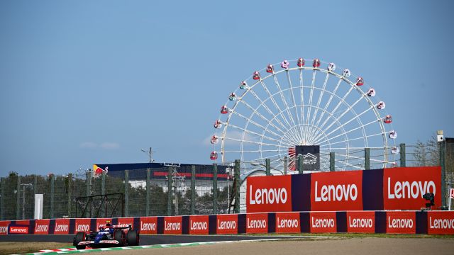 SUZUKA, JAPAN - APRIL 07: Yuki Tsunoda of Japan driving the (22) Visa Cash App RB VCARB 01 on track during the F1 Grand Prix of Japan at Suzuka International Racing Course on April 07, 2024 in Suzuka, Japan. (Photo by Clive Mason/Getty Images) // Getty Images / Red Bull Content Pool)