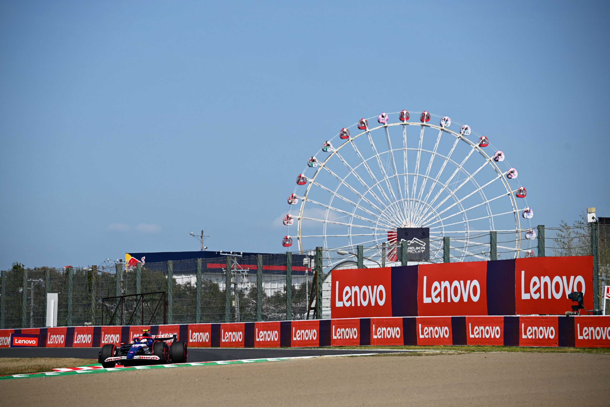 SUZUKA, JAPAN - APRIL 07: Yuki Tsunoda of Japan driving the (22) Visa Cash App RB VCARB 01 on track during the F1 Grand Prix of Japan at Suzuka International Racing Course on April 07, 2024 in Suzuka, Japan. (Photo by Clive Mason/Getty Images) // Getty Images / Red Bull Content Pool)