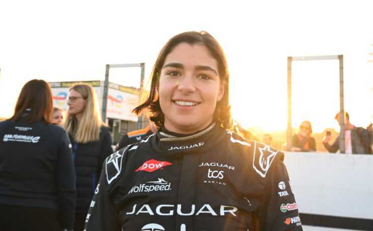 Jamie Chadwick, Jaguar TCS Racing, said: “It was an enjoyable day, there is so much I think everyone is going say they should have got out of the car in such a short period of time, and it got a bit messy there at the end with the red flags, but it was really cool, I really enjoyed it. Hopefully, I'll be back for some more - I think it has been a really good experience. One thing that was the most impressive was the launch, I did a couple and it’s incredible how quickly that car can go from 0-100km/h - that was my highlight.”