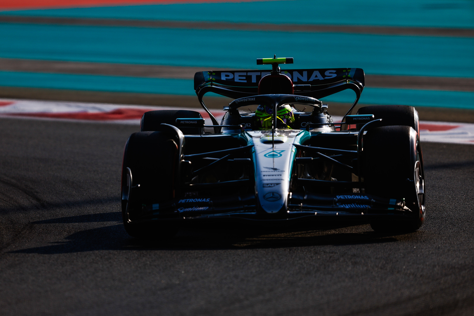 2024 Abu Dhabi Grand Prix, Saturday - Lewis Hamilton