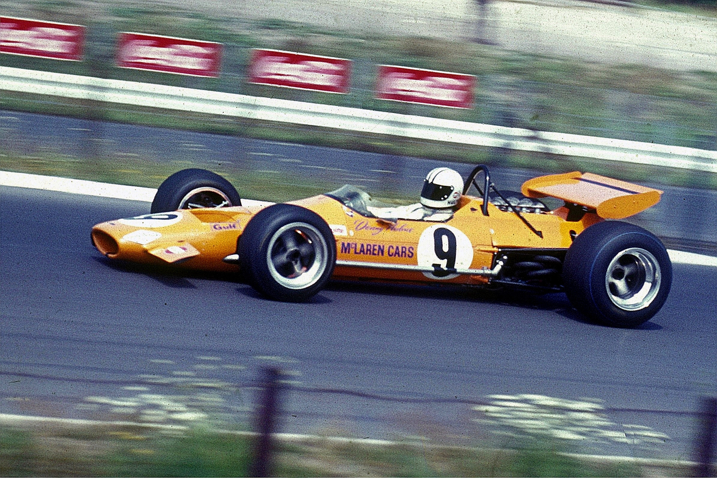 Hulme, Denis, Mclaren M7a 1969 08 01