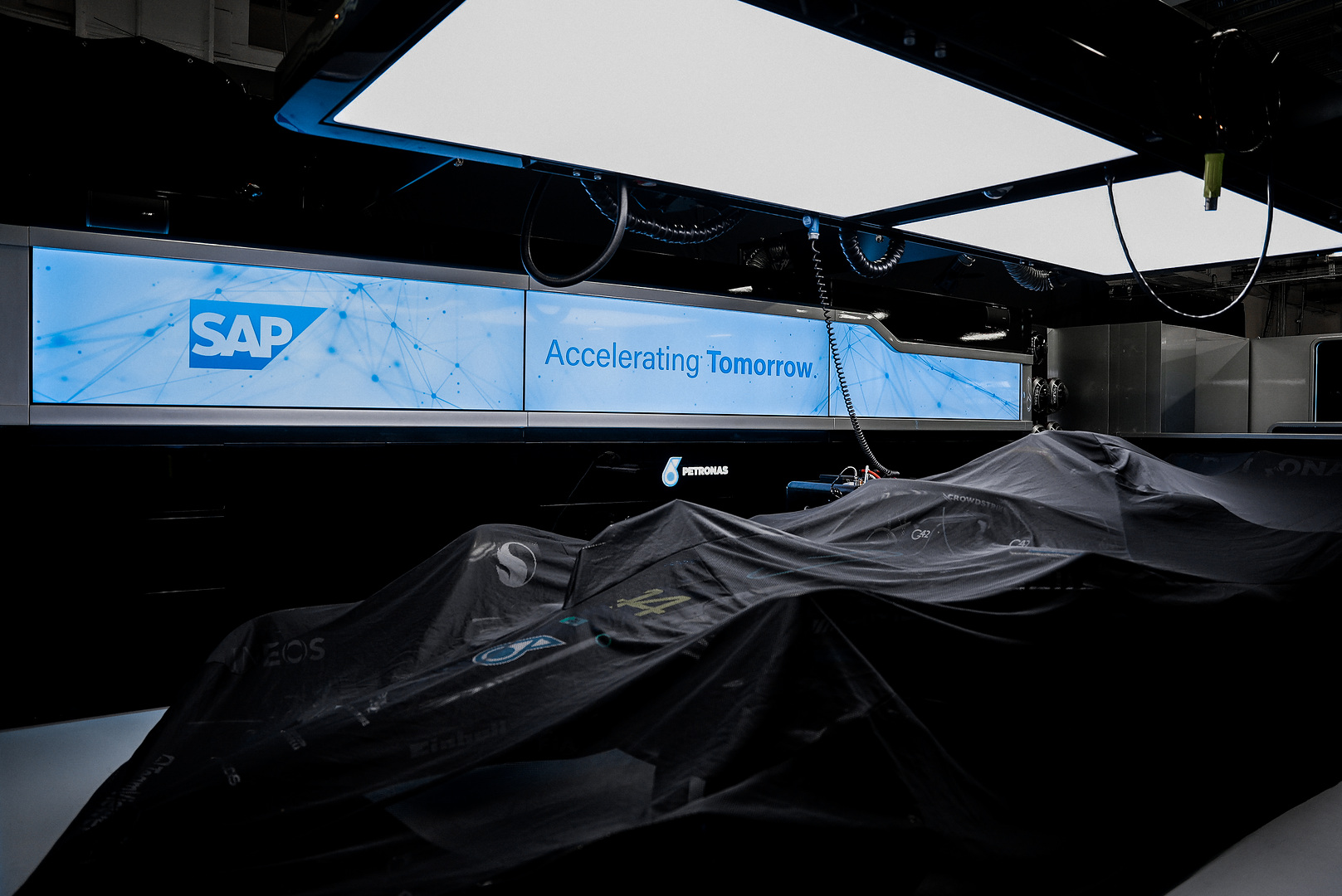 Sap And Mercedes Amg Petronas F1 Team Join Forces To Drive Efficiency On And Off The Racetrack