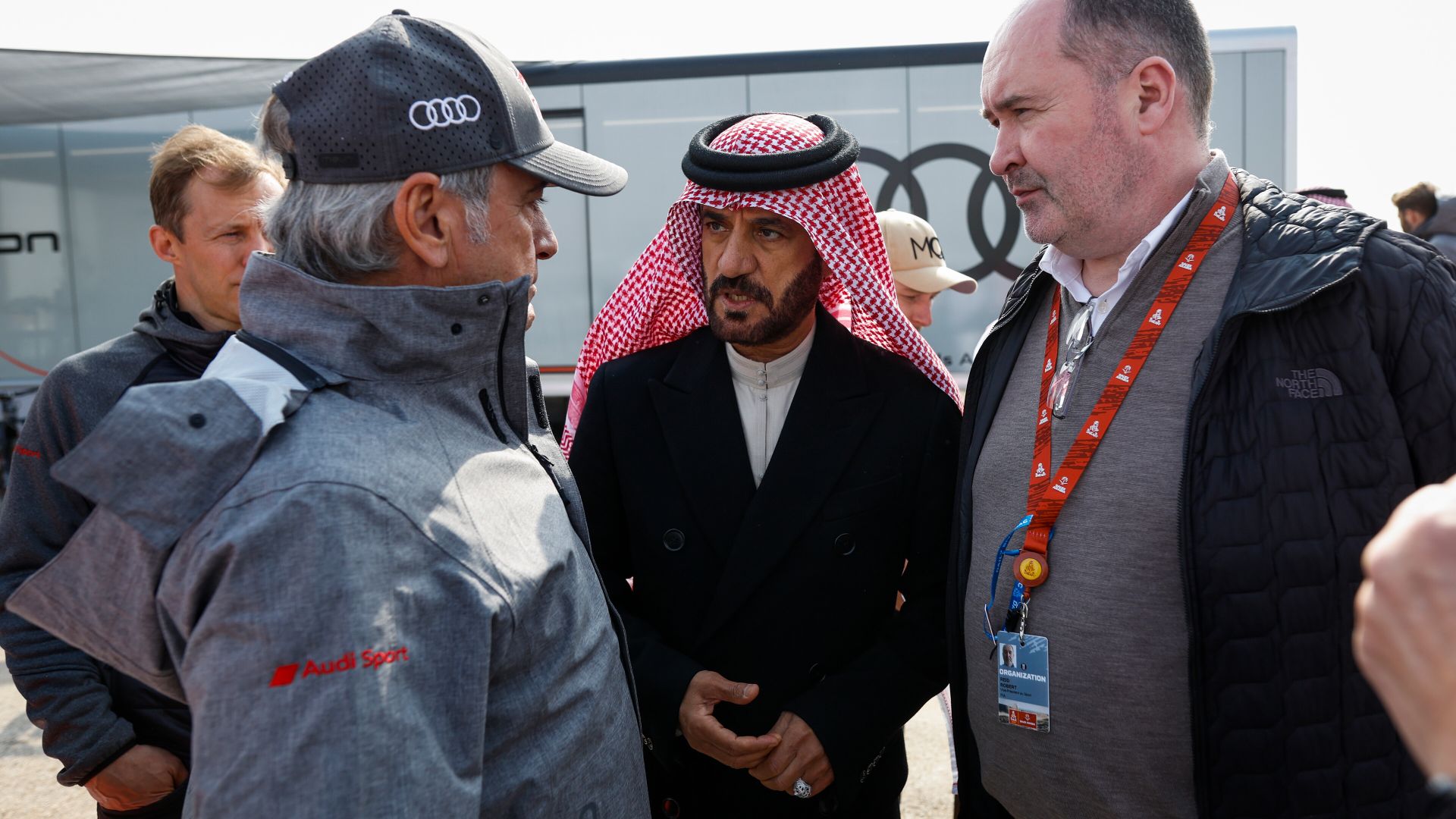 Carlos Sainz With Fia President Mohammed Ben Sulayem And Robert Reid Carlos Sainz With Fia President Mohammed Ben Sulayem And Robert Reid