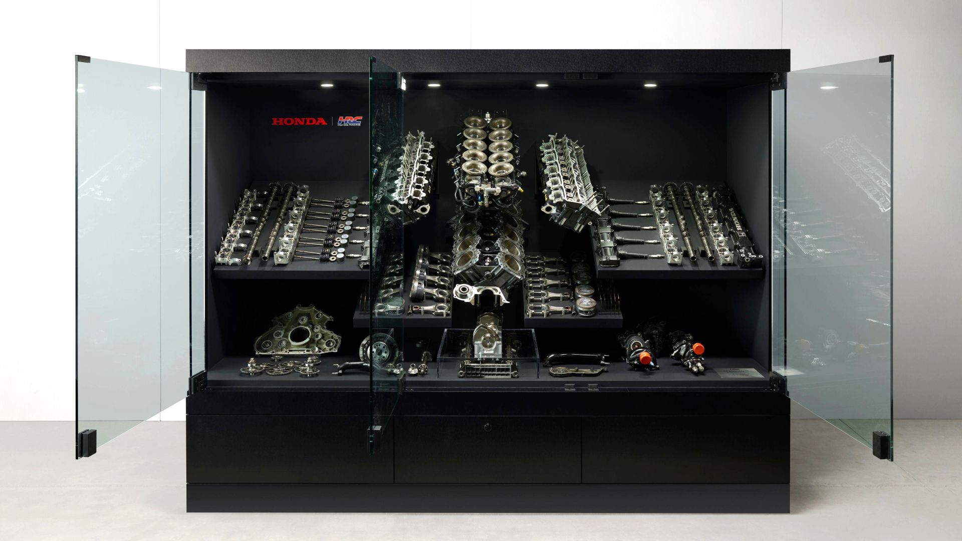 01 Senna's Last Honda V10 F1 Engine 01 Senna's Last Honda V10 F1 Engine