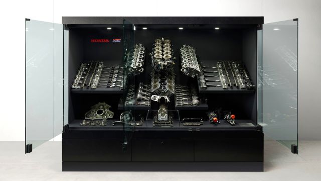 01 Senna's Last Honda V10 F1 Engine 01 Senna's Last Honda V10 F1 Engine
